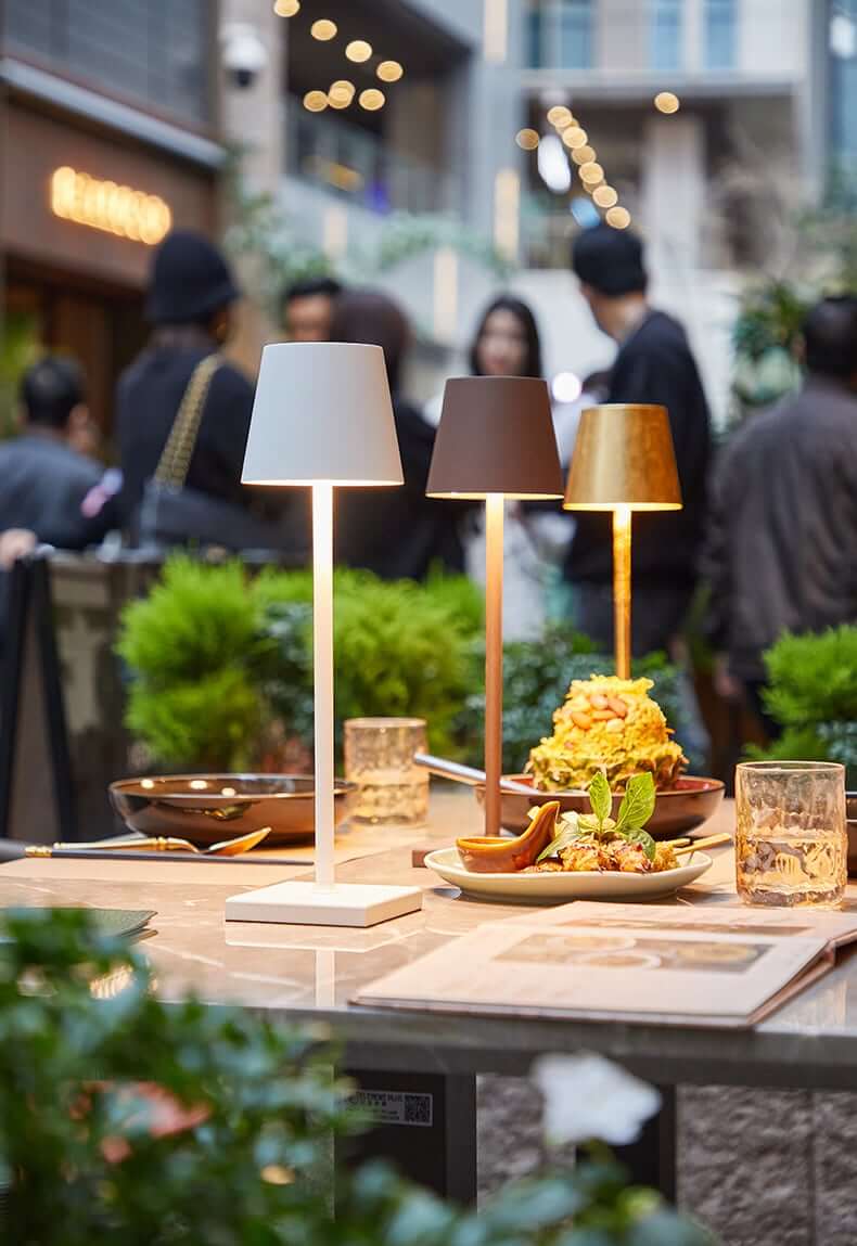 Lampe de Table LED Portable Floroux | Lumière d’Ambiance Sans Fil | Dimmable | Design Moderne | Idéal pour la Maison & le Bureau