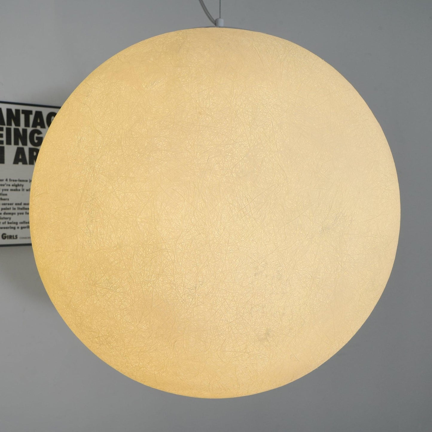 LunaireGlow - Suspension Lumineuse Éclatante