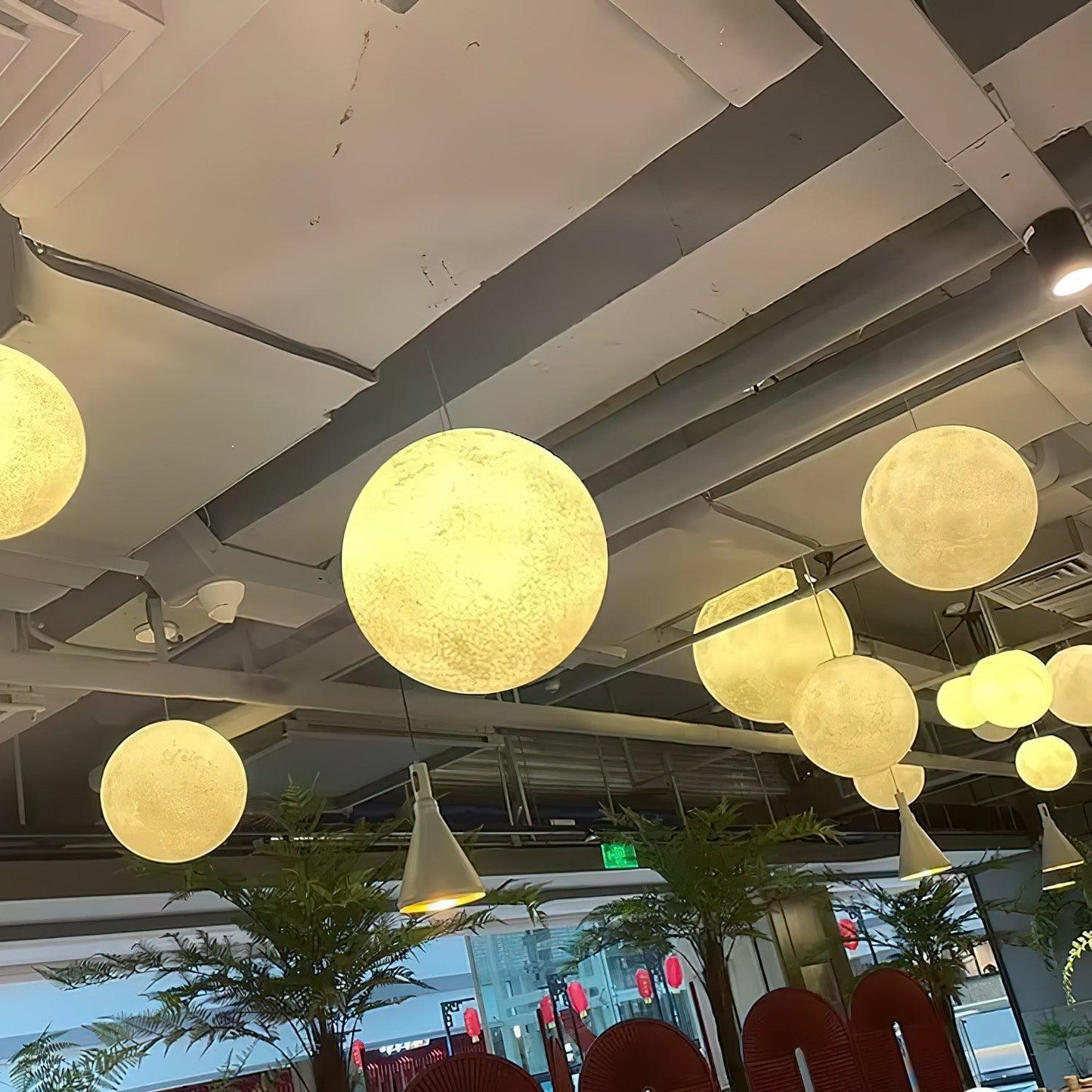 LunaireGlow - Suspension Lumineuse Éclatante
