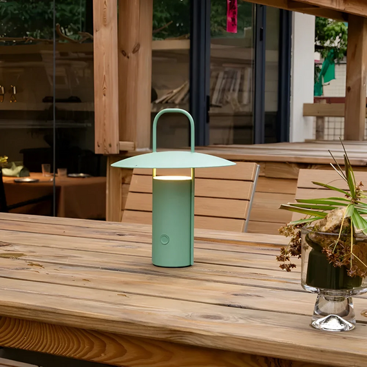 Floroux | Lampe de jardin rechargeable élégante