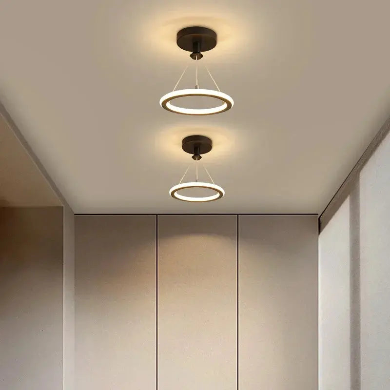LumiÉclat - Éclairage LED Moderne pour Entrée et Véranda