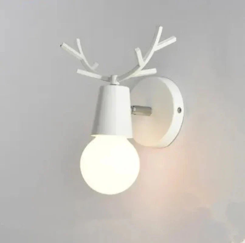 AntlerGlow – Lampe murale Gewei