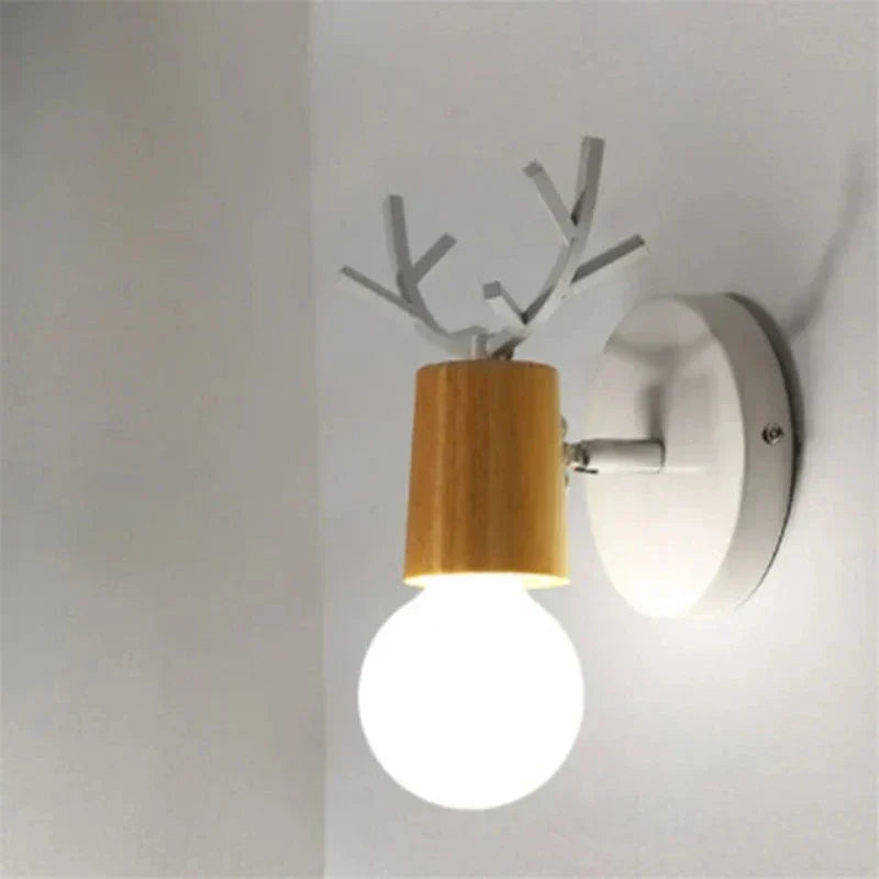 AntlerGlow – Lampe murale Gewei