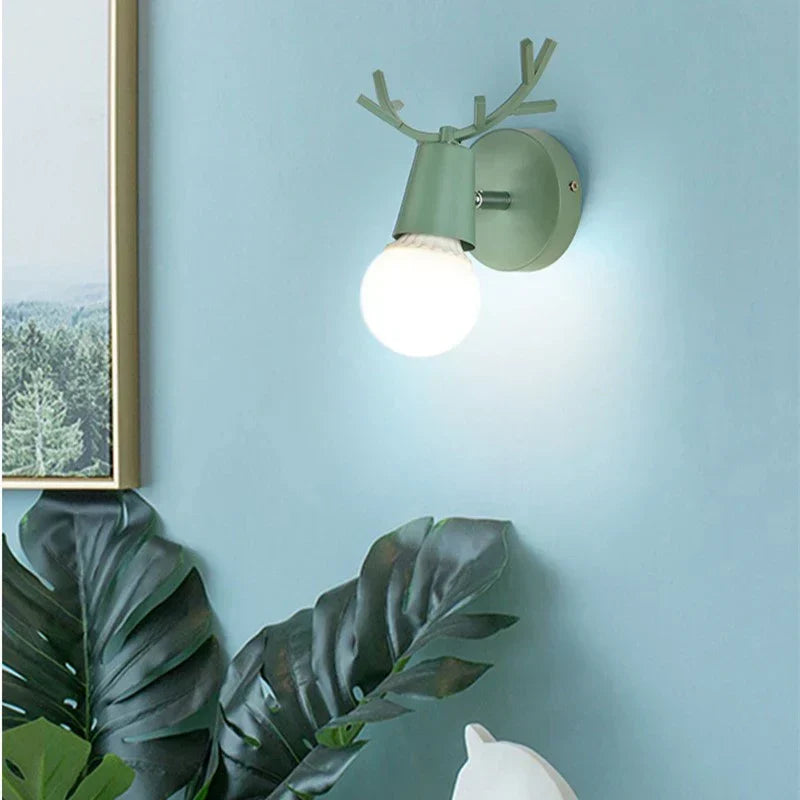 AntlerGlow – Lampe murale Gewei