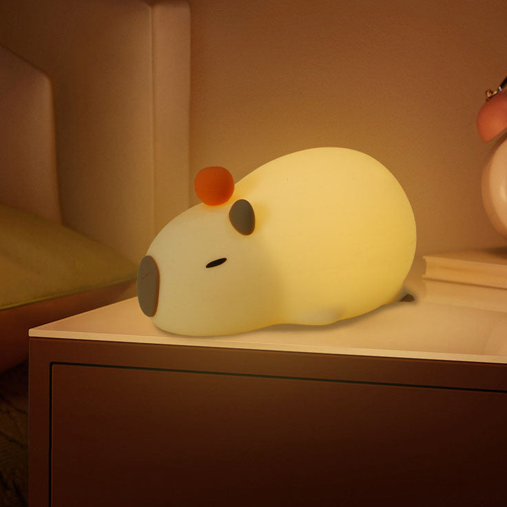 Capybara en silicone squishy paresseux avec lumière nocturne LED orange - Cadeau parfait pour les enfants et les filles