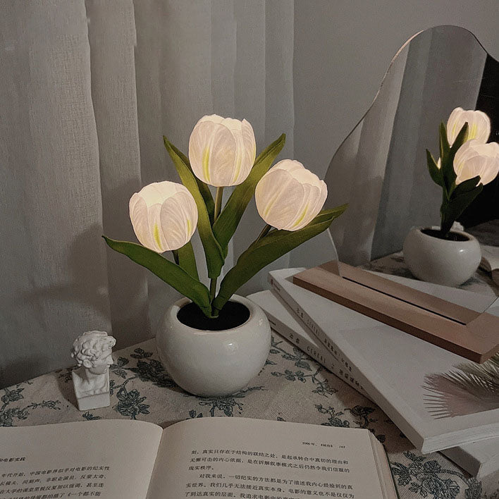 Lampe de Nuit LED Fleur de Tulipe - Cadeau Parfait pour Enfants et Filles