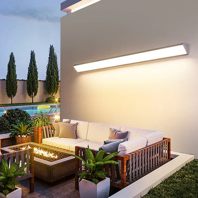 Floroux | Lumière LED étanche pour usage extérieur