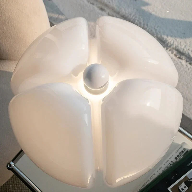 FloraLuxe - Élégante Lampe de Table à Fleurs pour Intérieur
