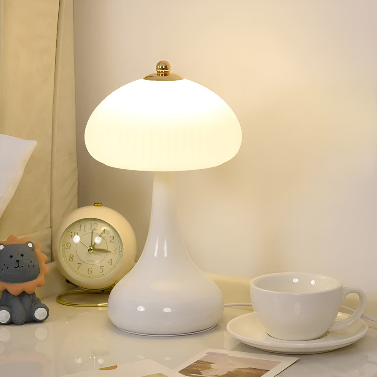 Eleganza Luxe Lampe de Table – Forme Champignon Intemporelle avec Fonction Dimmable LED en Couleurs Douces