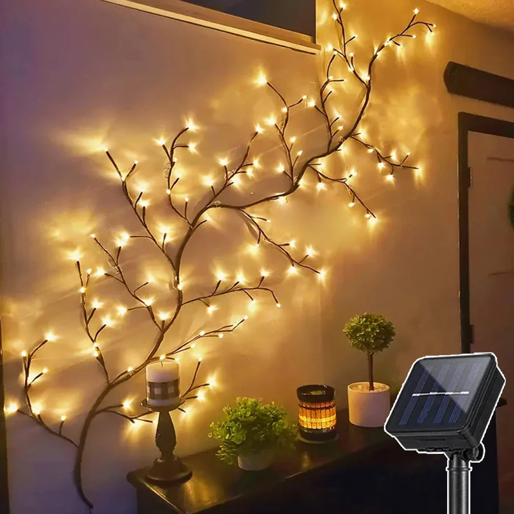 96LED Lumières de Noël DIY à énergie solaire et USB pour arbres et vignes - 8 modes lampe décorative blanche chaude pour Noël et décoration de fête à la maison