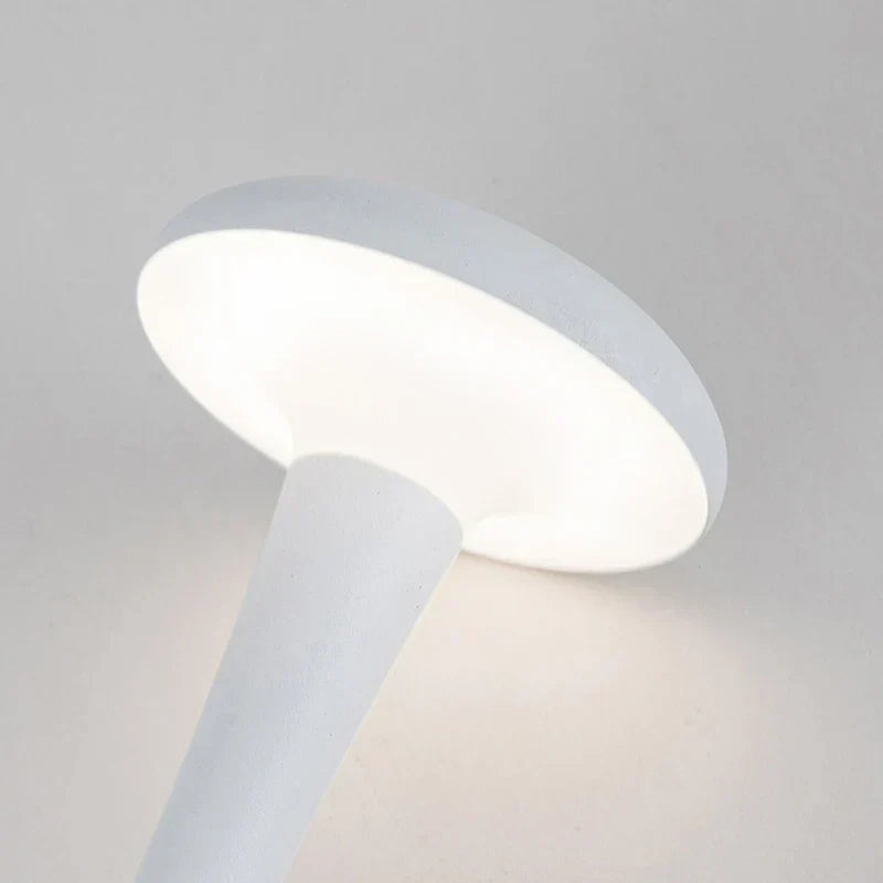 LumiMush – Lampe de Table LED Tactile Réglable pour Chambre et Hôtel