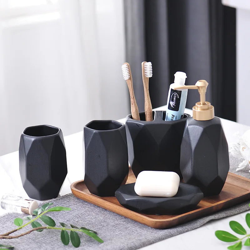 Ensemble de salle de bain Floroux en céramique 5 pièces | Design moderne | Accessoires de bain élégants pour la maison