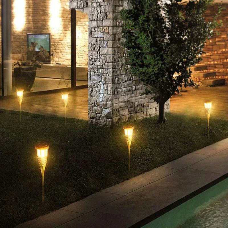 Floroux Torche Solaire Set de 5 | Lumières de jardin LED effet flamme | Fonctionnant à l'énergie solaire | Lumière décorative pour l'extérieur