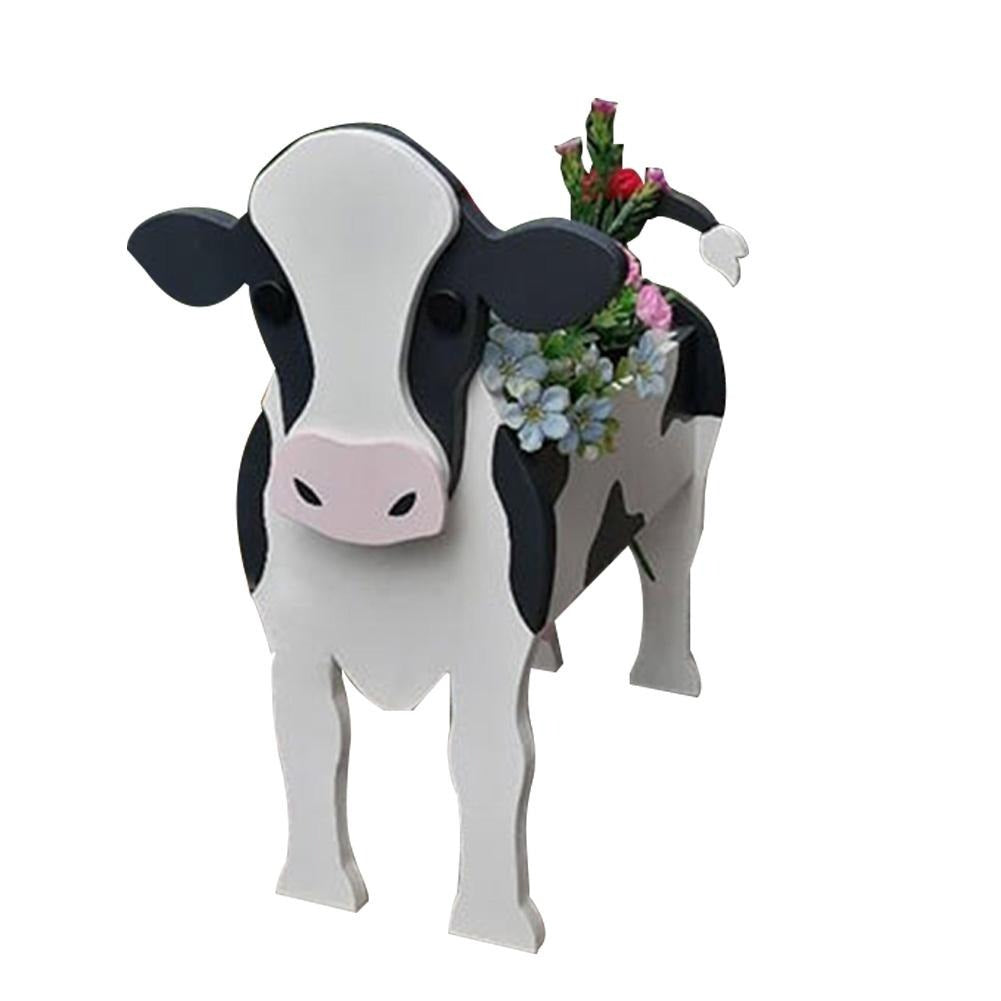 Charming garden animal figures made of PVC
