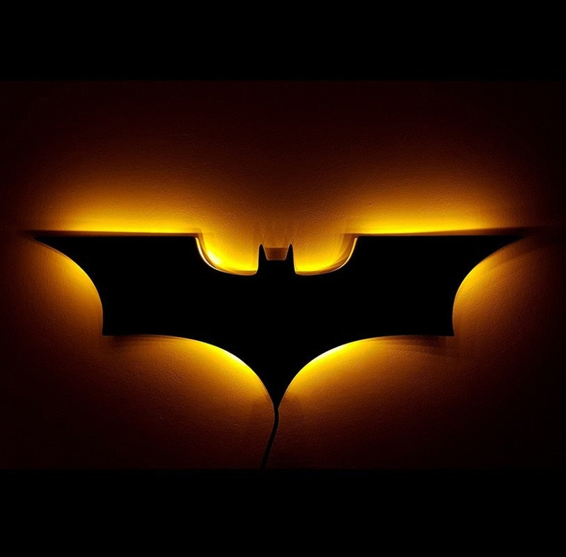 Batman Lampe Murale LED avec Télécommande Sans Fil et Changement de Couleur