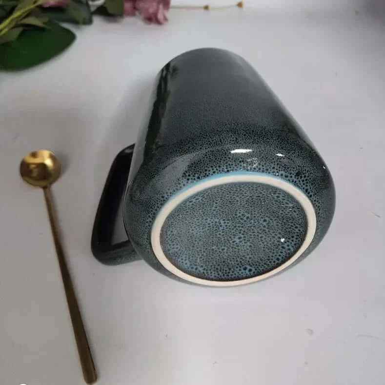 700ml Très grande tasse en céramique contemporaine
