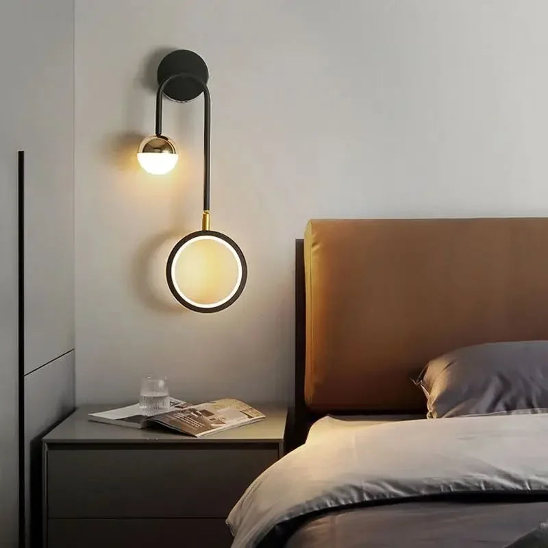 Floroux - Applique murale élégante avec un design LED innovant pour toute ambiance