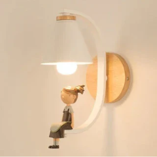 Lampe murale brillante et ludique
