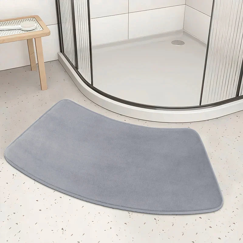 Tapis de bain incurvé antidérapant – Couleur unie, doux, à séchage rapide et absorbant pour salles de bains