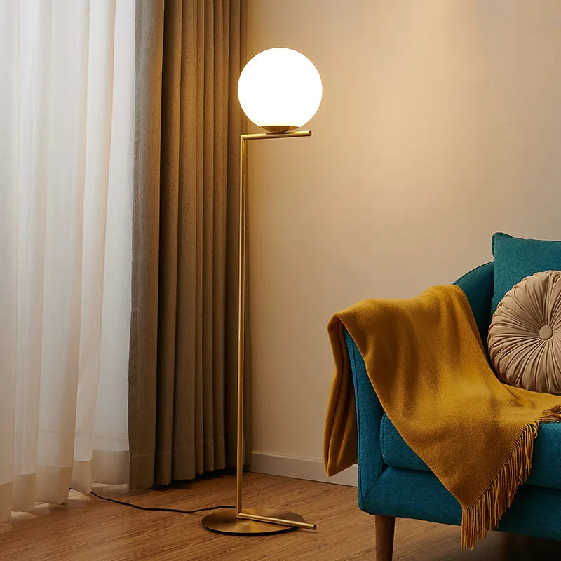 VerreLume – Lampe de Table en Verre Élégante pour Lecture et Décoration