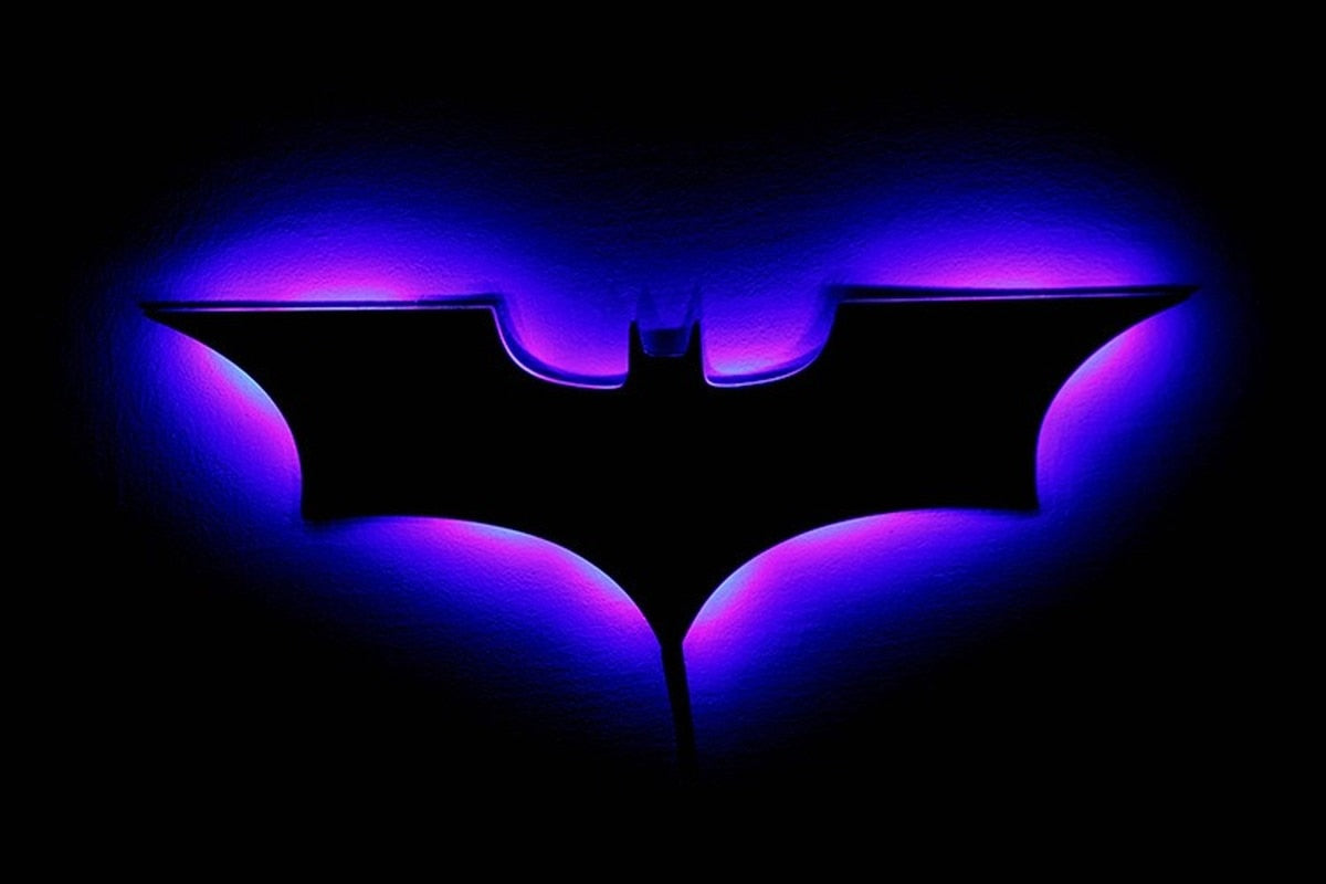 Batman Lampe Murale LED avec Télécommande Sans Fil et Changement de Couleur