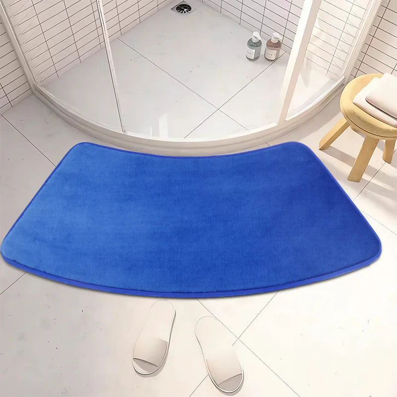 Tapis de bain incurvé antidérapant – Couleur unie, doux, à séchage rapide et absorbant pour salles de bains