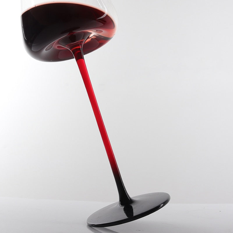 Coupes en verre contrastant laqué piano