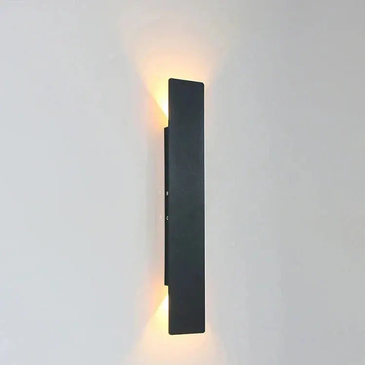 LumièreÉclat - Luminaire Mural LED Moderne et Élégant
