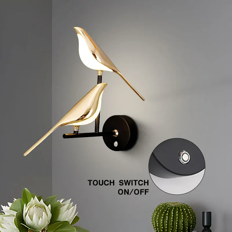 Creative Bird Appliques murales LED pivotantes à 360° Chambre de nuit Intérieur Interrupteur tactile doré Appliques murales LED Applique murale Maison