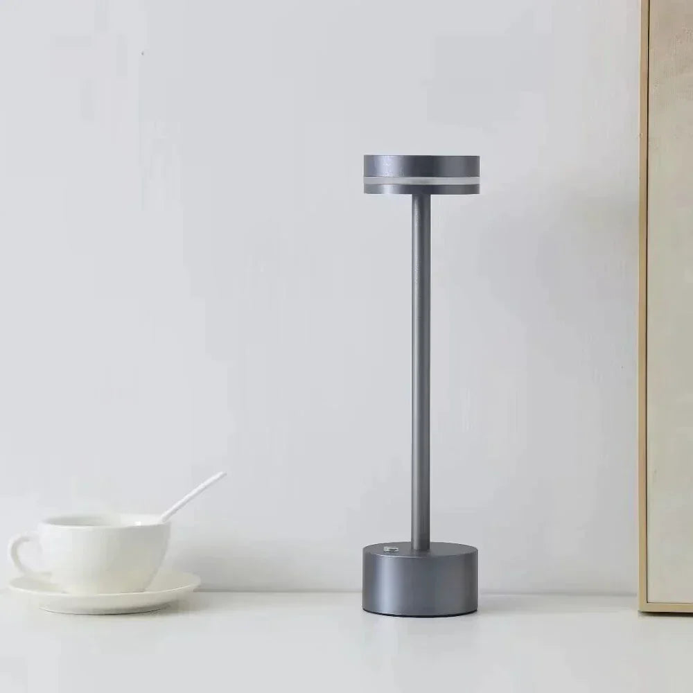 StellarGlow - Lampe sans fil pour extérieur avec éclairage ajustable