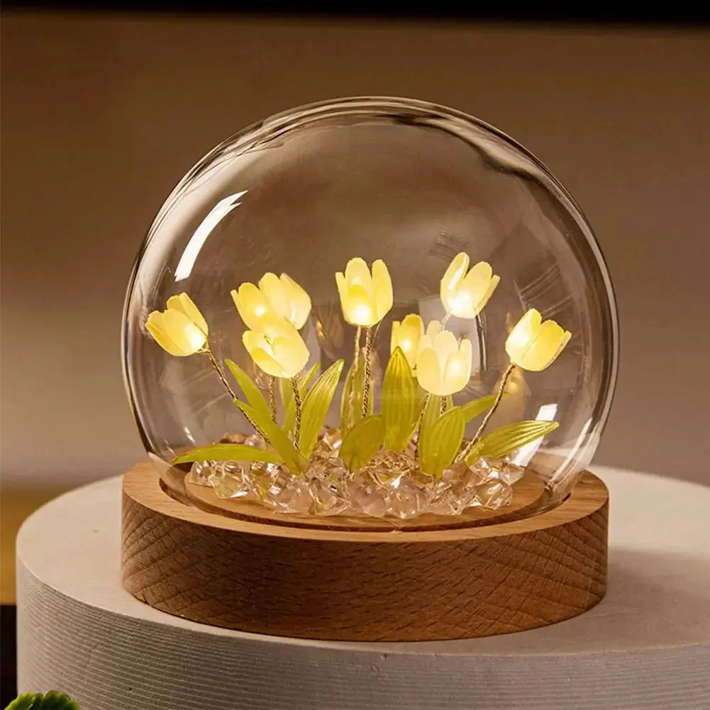 ÉclatTulipe - Lampe de Nuit Faite à la Main en Verre