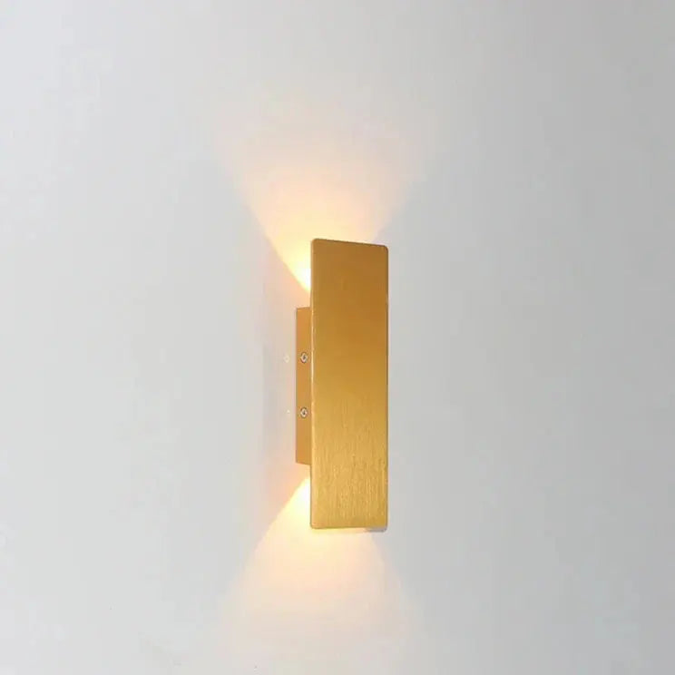 LumièreÉclat - Luminaire Mural LED Moderne et Élégant