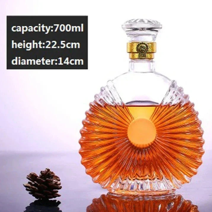 Floroux Glass Decanter Set | Elegant Whisky Decanter | Luxurious Gift Idea | For Spirits and Wine