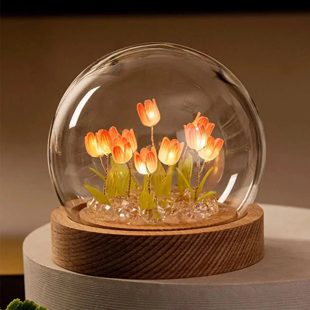 ÉclatTulipe - Lampe de Nuit Faite à la Main en Verre