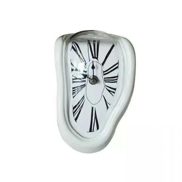MeltHorloge – Horloge Surréaliste pour Intérieur Moderne