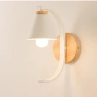 Lampe murale brillante et ludique
