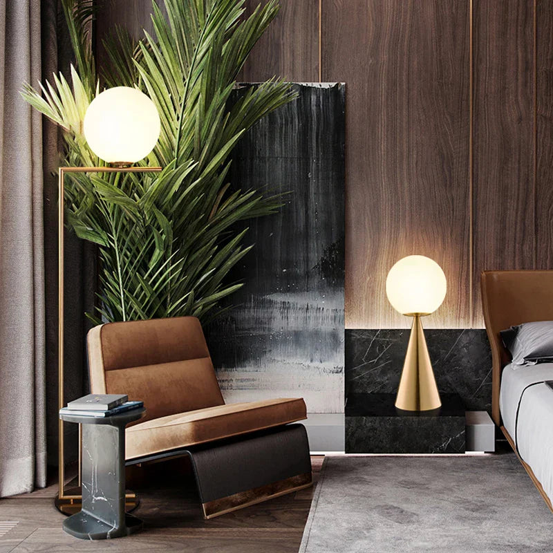 VerreLume – Lampe de Table en Verre Élégante pour Lecture et Décoration