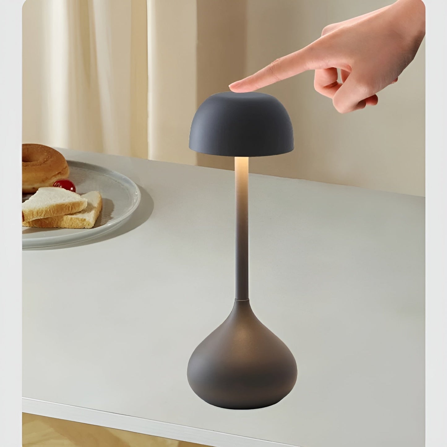 LumiTouch Lampe de Table LED Sans Fil – Élégante, Dimmable et Moderne