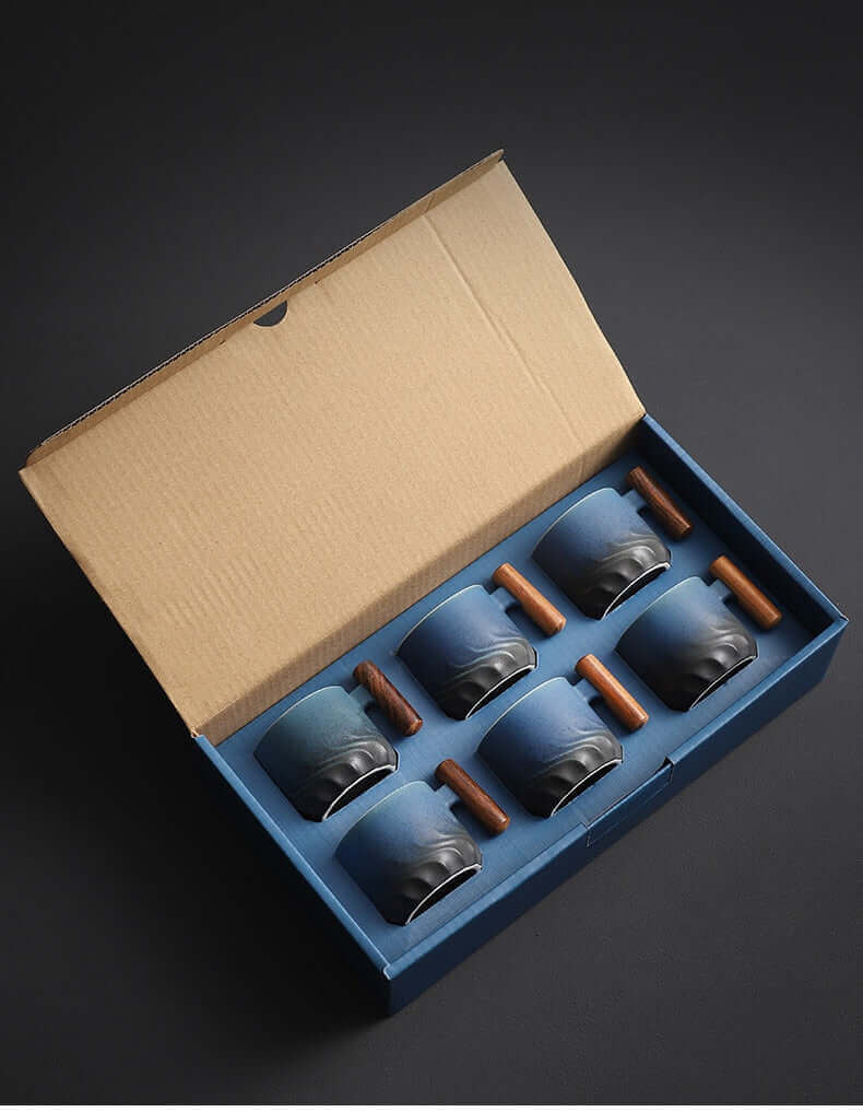 Ensemble de tasses en céramique inspirées du Japon rétro