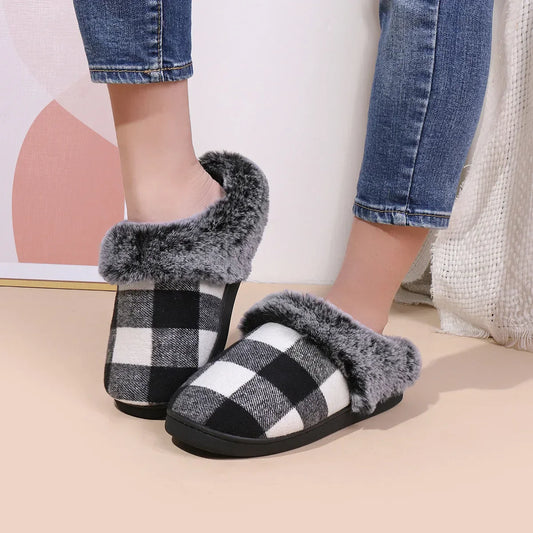 Velvet Vibes Pantoufle - Pantoufles d'hiver adaptées aux enfants en laine et coton avec semelle antidérapante