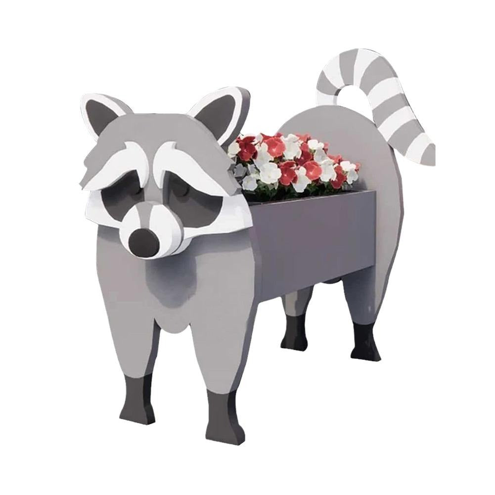 Charming garden animal figures made of PVC