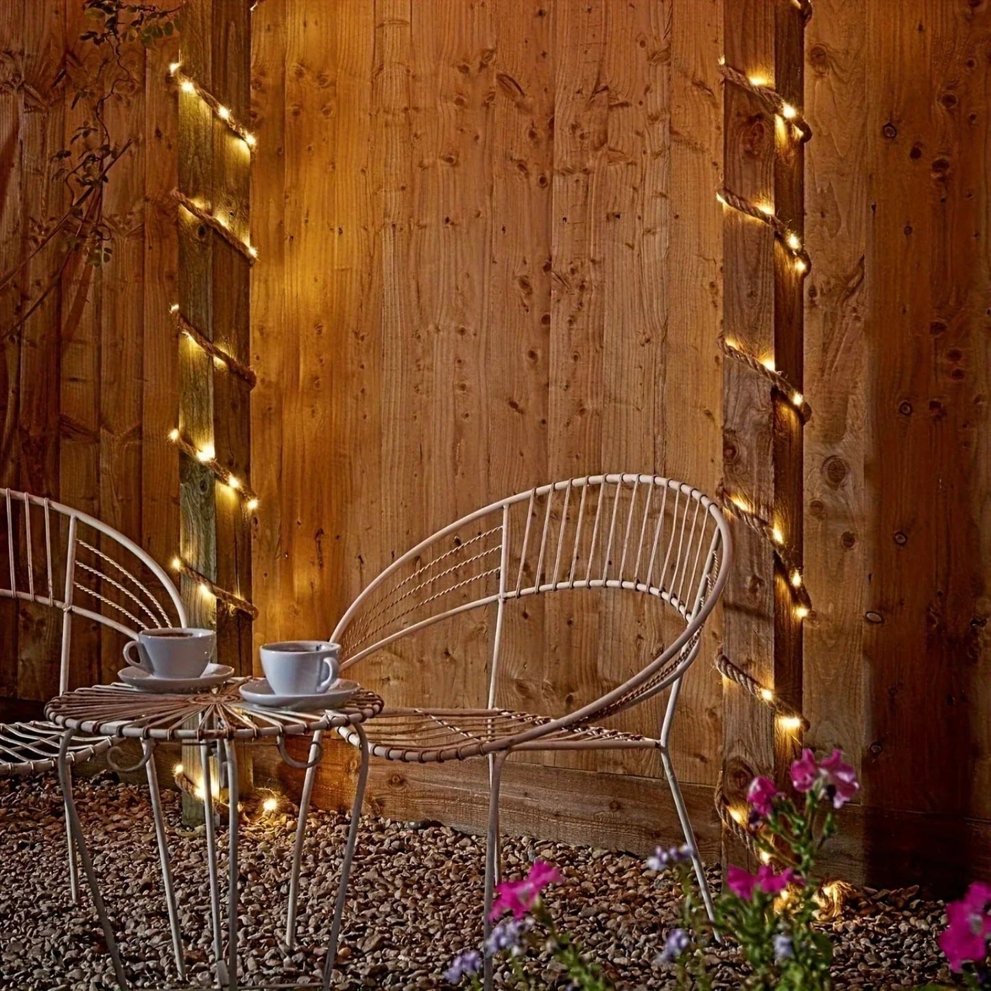 Floroux | Lampe en corde de chanvre alimentée par solaire | Éclairage décoratif durable pour jardin et terrasse