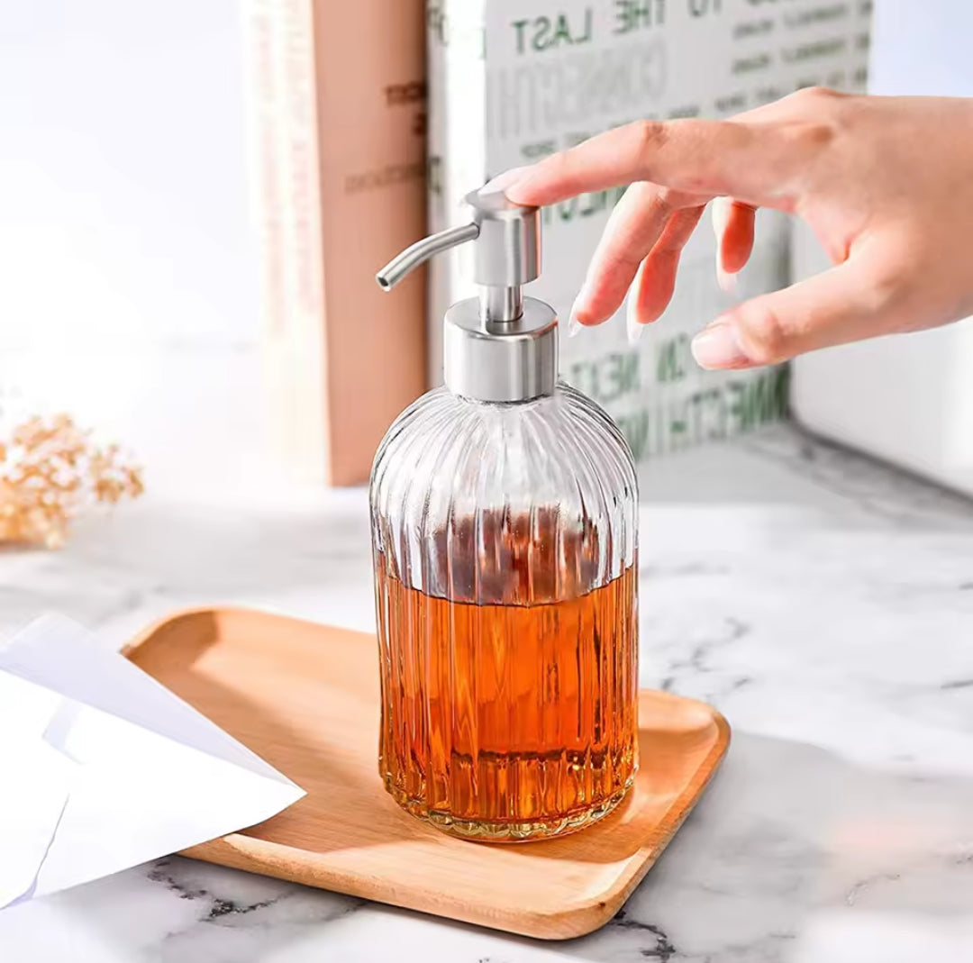 Distributeur de savon/shampooing