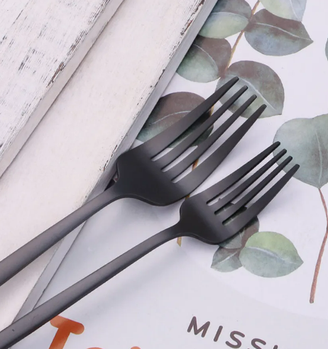 Ensemble de Couverts en Acier Inoxydable de Luxe : Dîner Élégant pour Toute Occasion