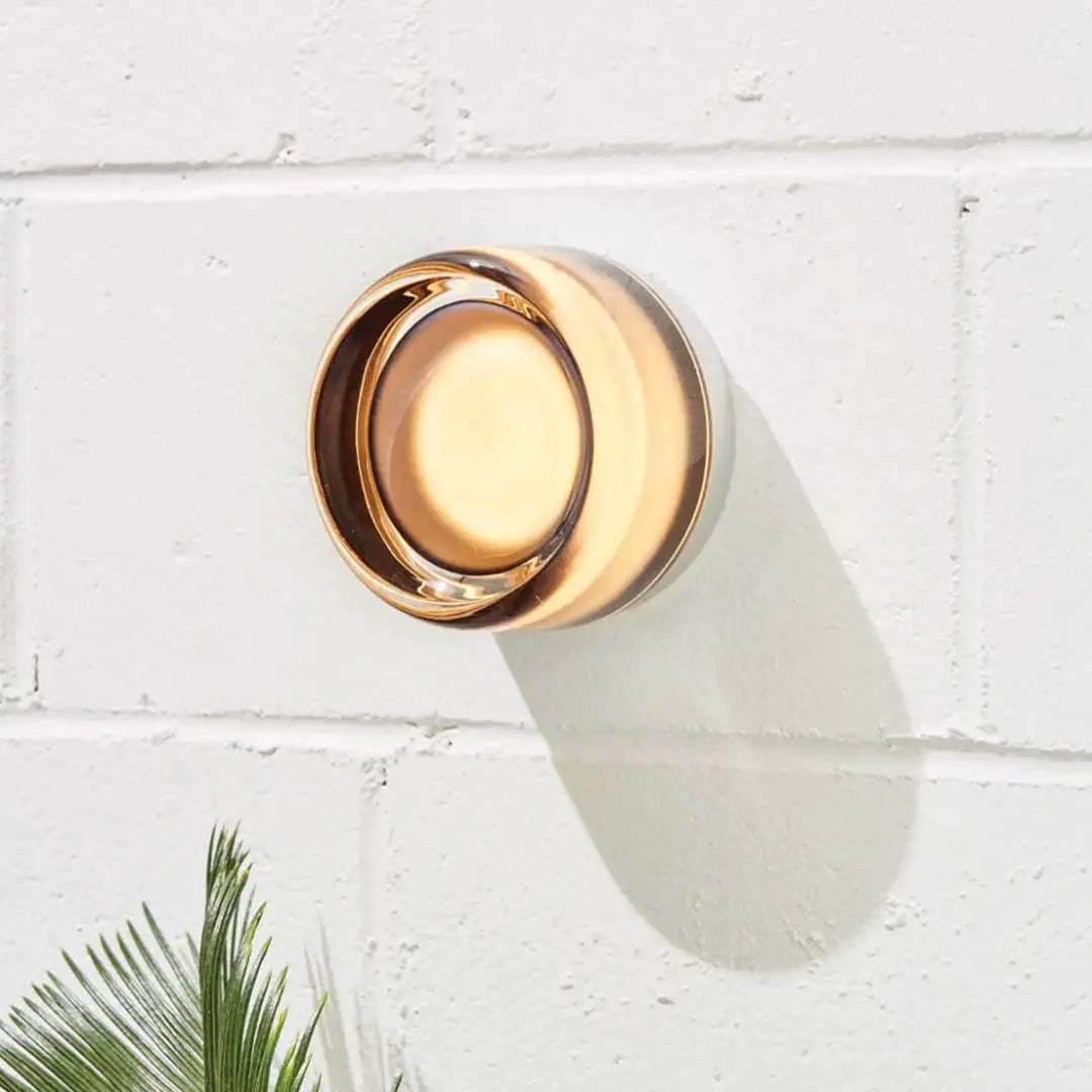 LumiDôme – Applique Murale Élégante pour un Intérieur Contemporain