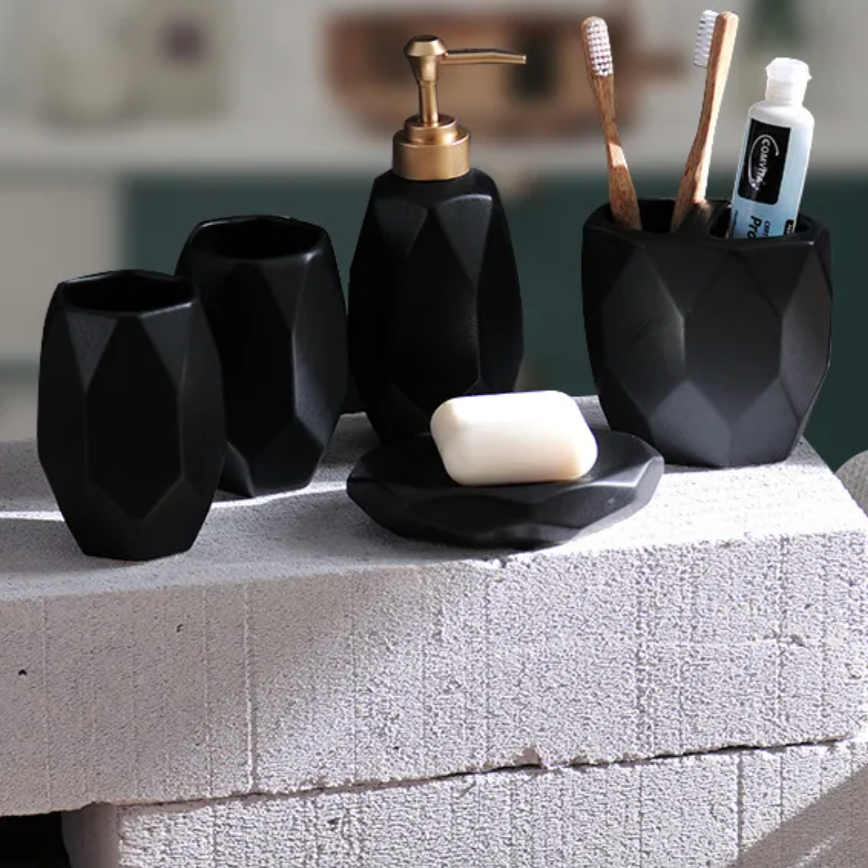 Ensemble de salle de bain Floroux en céramique 5 pièces | Design moderne | Accessoires de bain élégants pour la maison