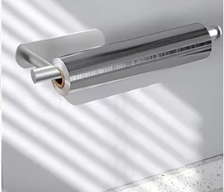 Étagère de salle de bain en acier inoxydable moderne et support autocollant pour rouleau de papier toilette