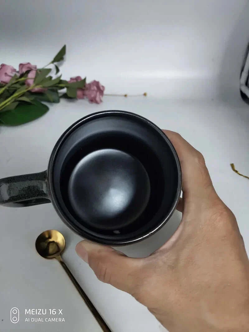 700ml Très grande tasse en céramique contemporaine