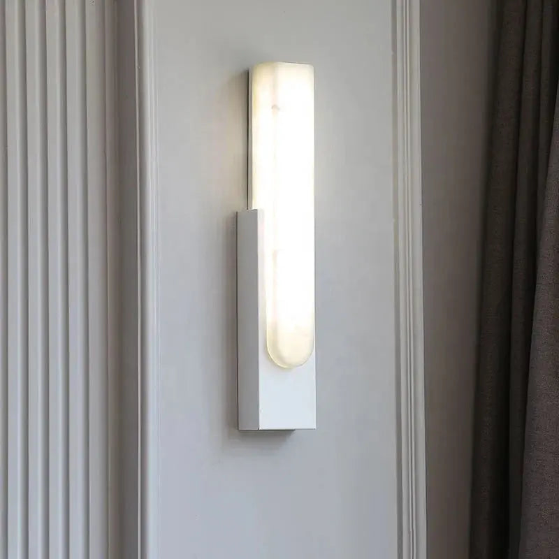 LumiNordic - Applique Murale Moderne avec Éclairage Artistique