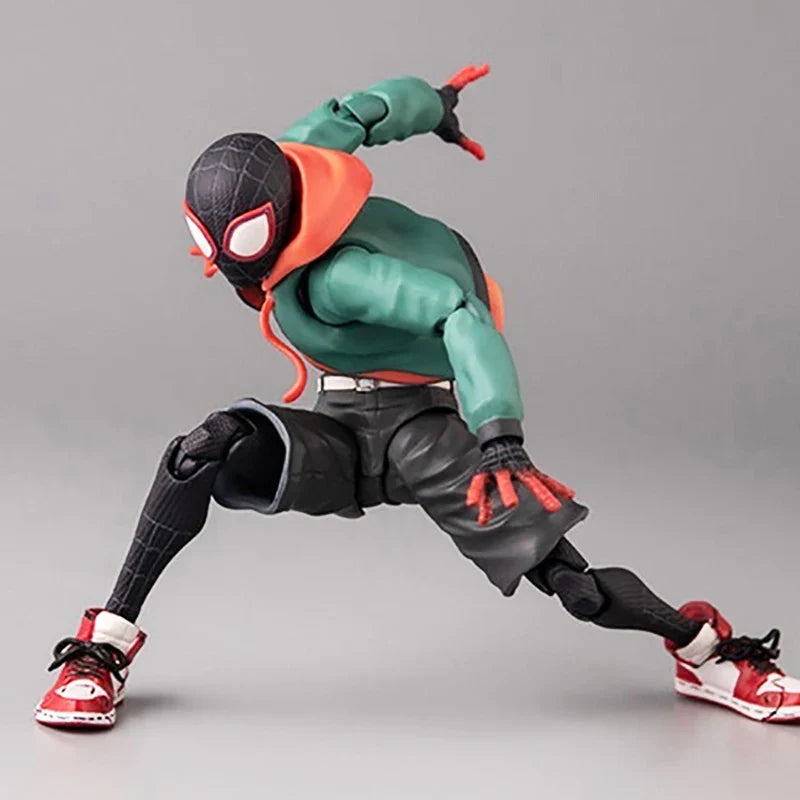 Marvel Spider-Man Miles Morales Figurine en PVC - Modèle de Jouet Sentinel Détails pour les Fans de Into the Spider-Verse 13cm (5.1 pouces)